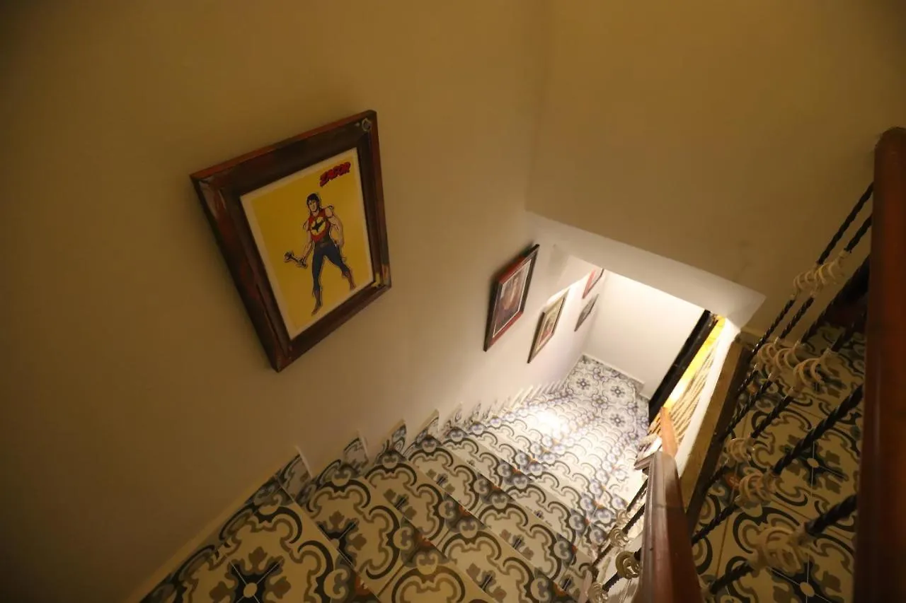 Gagarin Pub & Hotel アンタルヤ